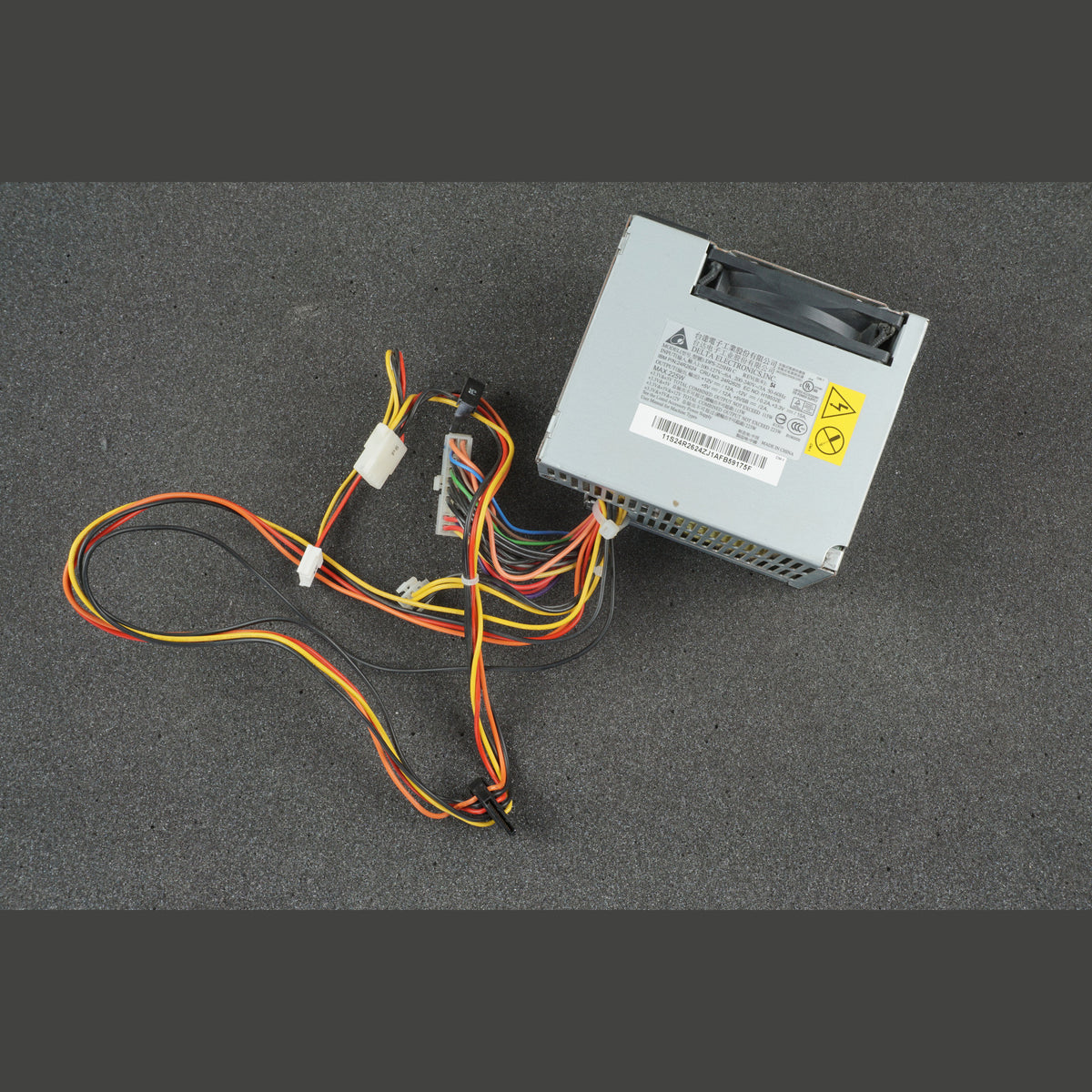 Lenovo CRU 24R2625 24R2624 Power Supply Delta DPS-255HB C PSU