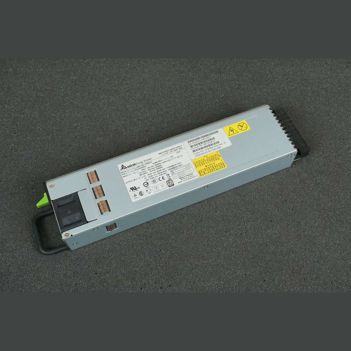 300-2304-01 Oracle AWF-2DC-1200W-S Delta Power Supply CF00300-2304