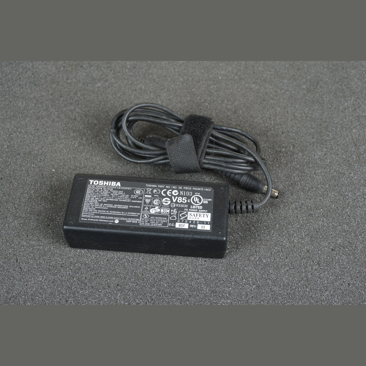 PA3467E-1AC3 Toshiba Power Supply Adapter 19V 3.42A