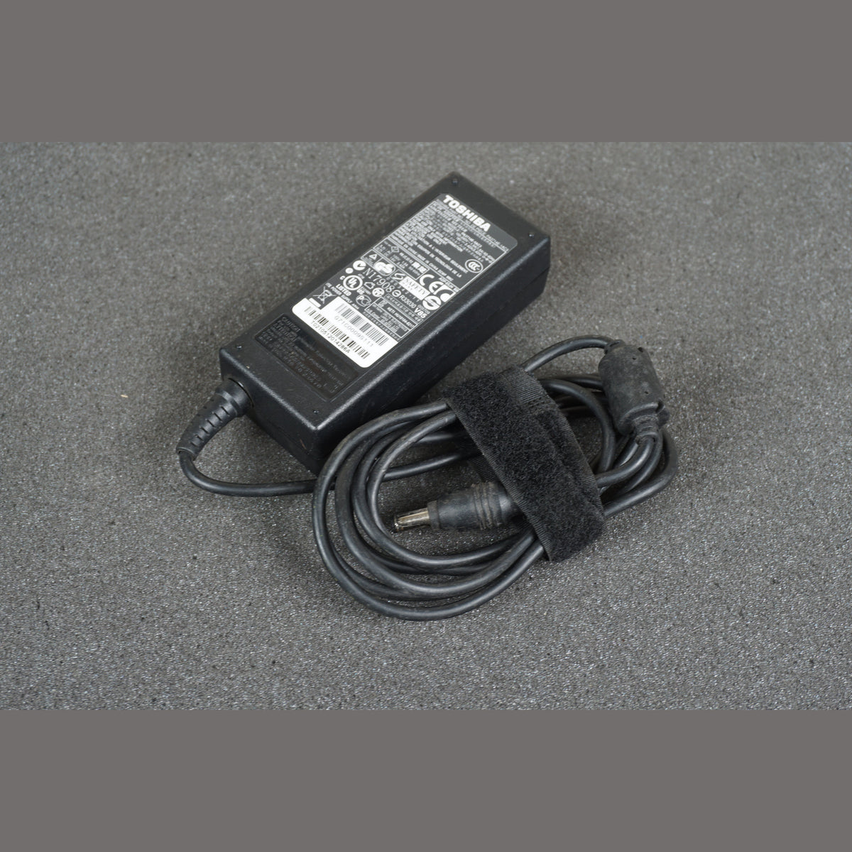 PA3714E-1AC3 Toshiba Power Supply Adapter 19V 3.42A