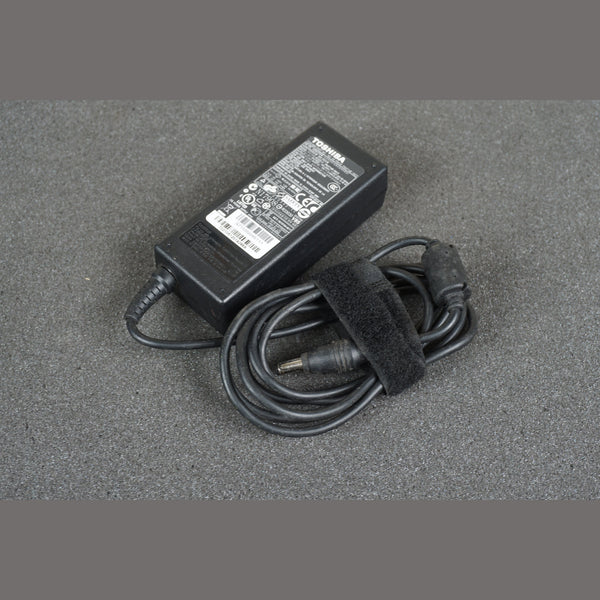 PA3714E-1AC3 Toshiba Power Supply Adapter 19V 3.42A