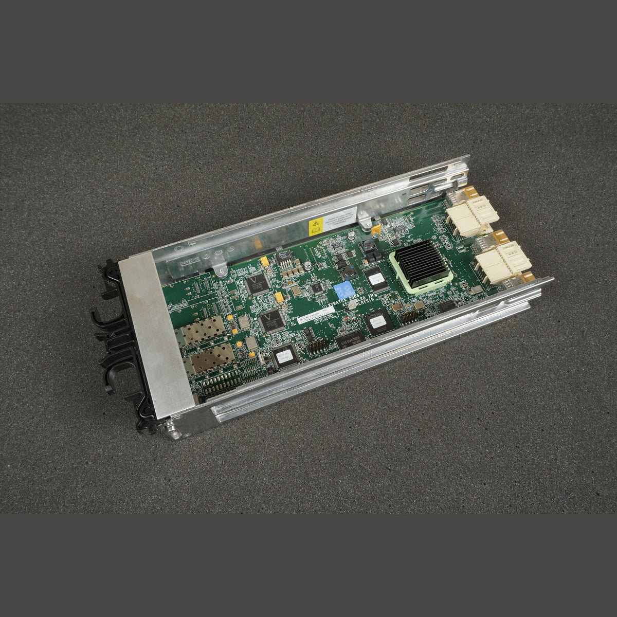 106-00101+E0 NetApp AT-FCX Controller Module