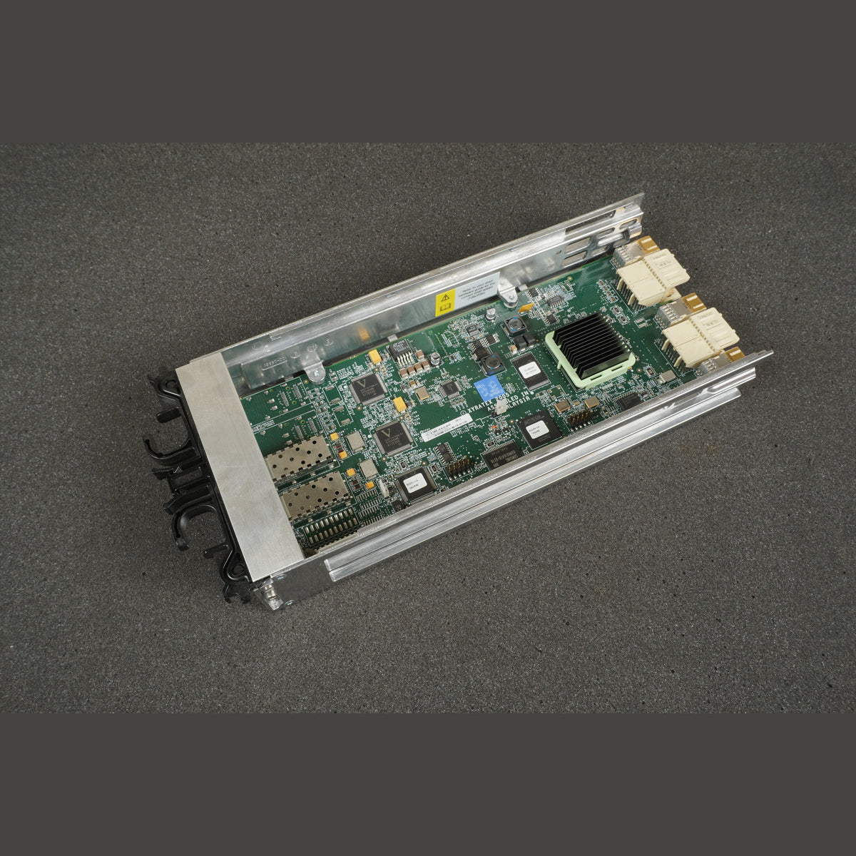 106-00101+C0 NetApp AT-FCX Controller Module