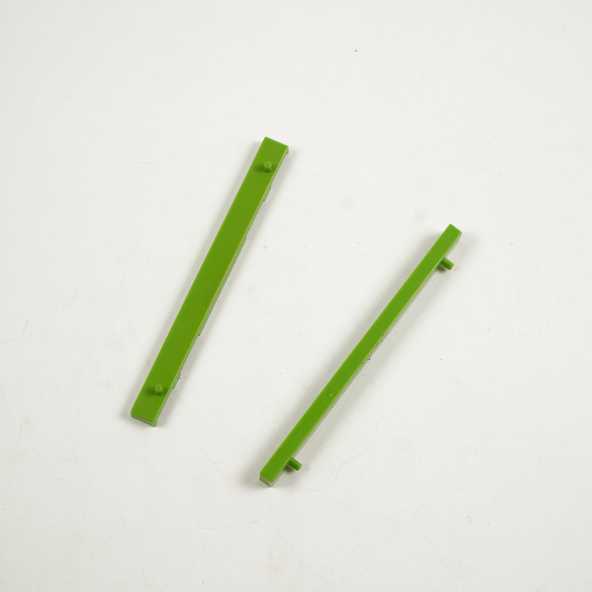 Fujitsu K1011-C40 Esprimo Q510 Hard Drive Caddy Rails PAIR