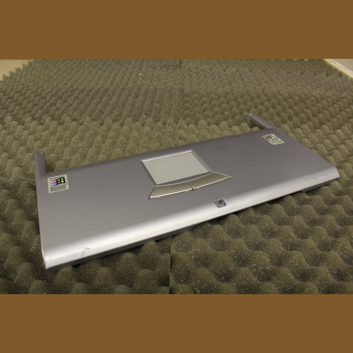 Fujitsu Siemens Lifebook E6575 Laptop Touchpad Palmrest CP085821-01