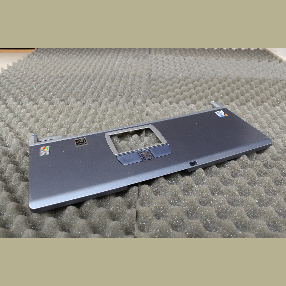 Fujitsu Siemens Lifebook E7010 Laptop Palmrest Cover CP125262
