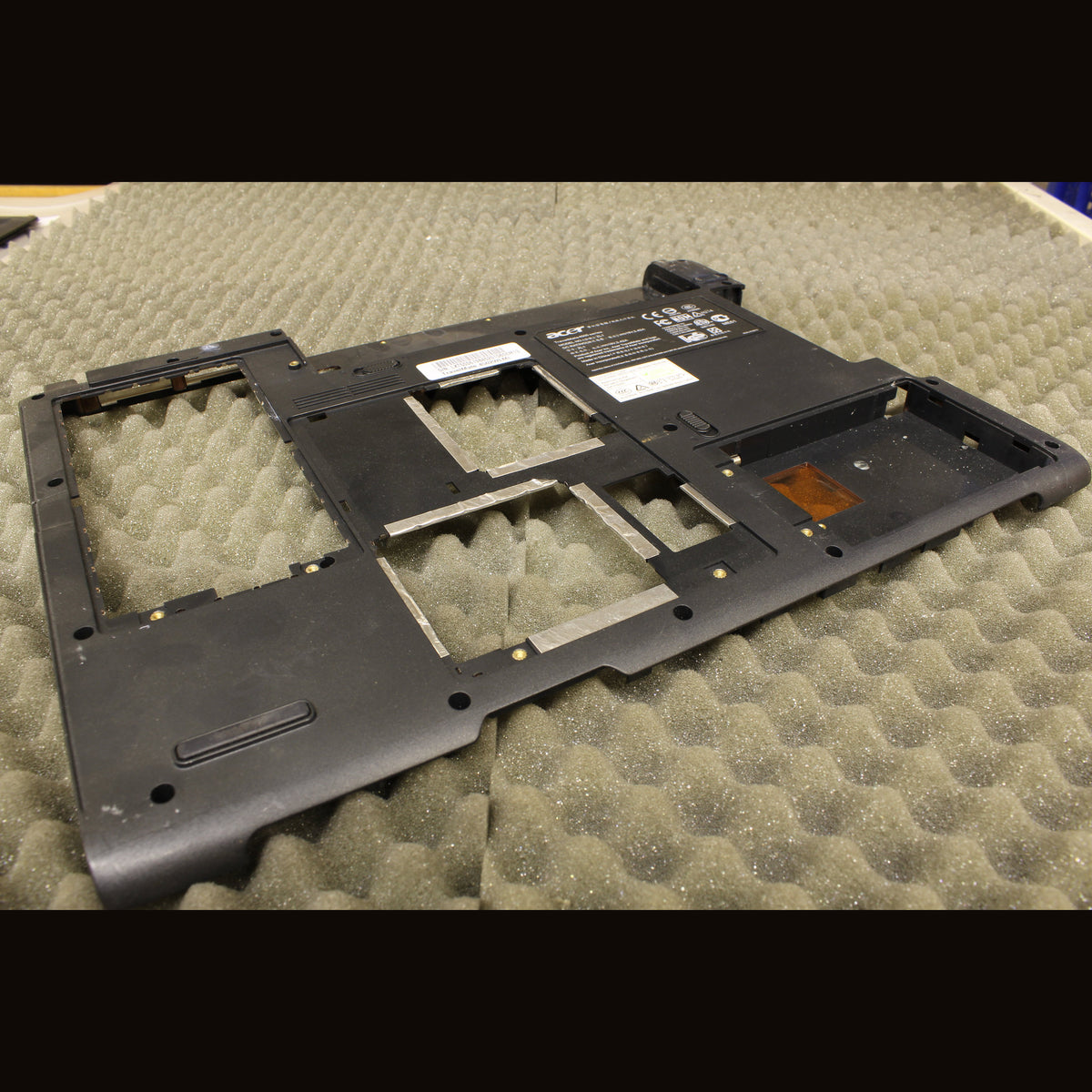 Acer Travelmate 4500 Laptop Bottom Base Cover 3AZL1BATN01