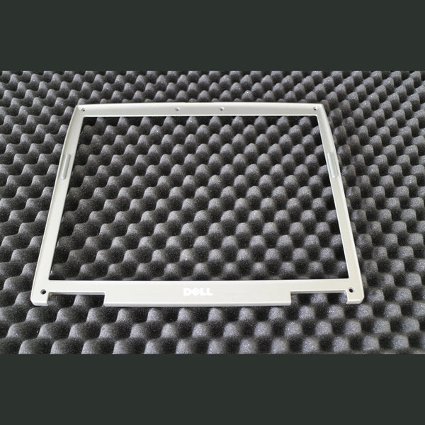 Dell Latitude D610 Laptop LCD Screen Bezel Cover CD635 0CD635