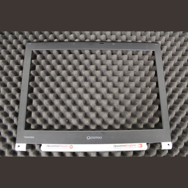 Toshiba Qosmio F10-124 Laptop LCD Screen Cover Bezel 15.4" PM0018703